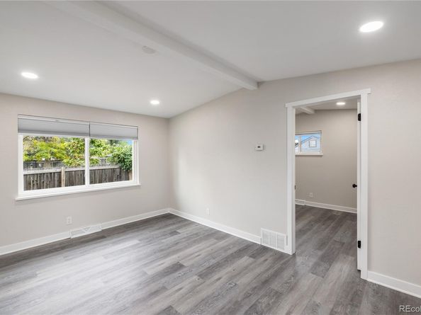 7809 Greenleaf Lane, Denver CO 80221