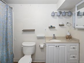 7229 S Iris Court, Littleton CO 80128