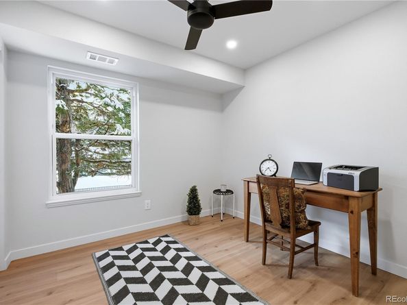 2575 S Syracuse Way 205, Denver CO 80231