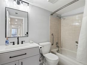 2575 S Syracuse Way 205, Denver CO 80231