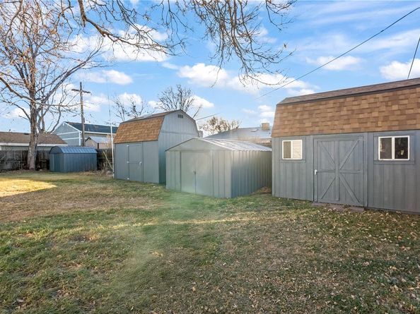 555 Everett Street, Lakewood CO 80226