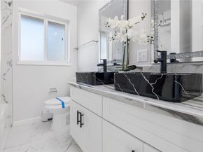 555 Everett Street, Lakewood CO 80226