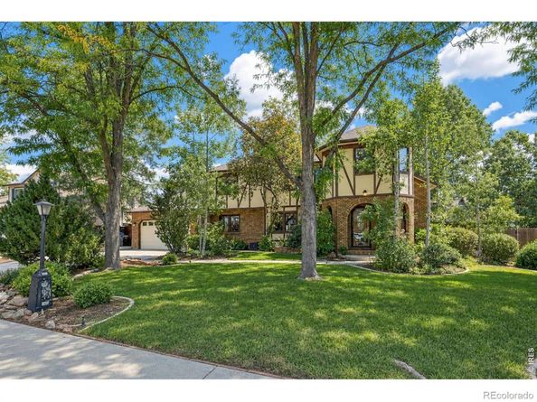 1224 Twin Peaks Circle, Longmont CO 80503