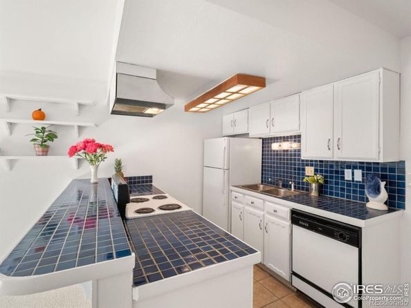 645 Manhattan Place 304, Boulder CO 80303