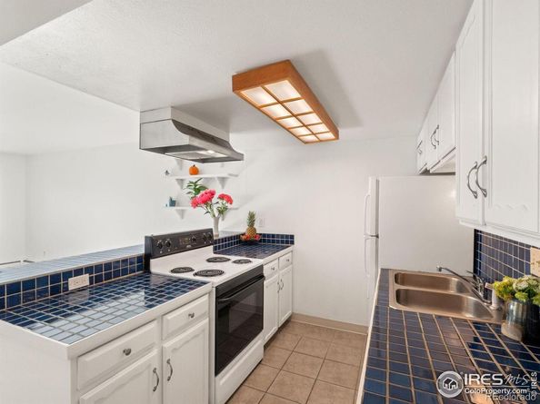 645 Manhattan Place 304, Boulder CO 80303