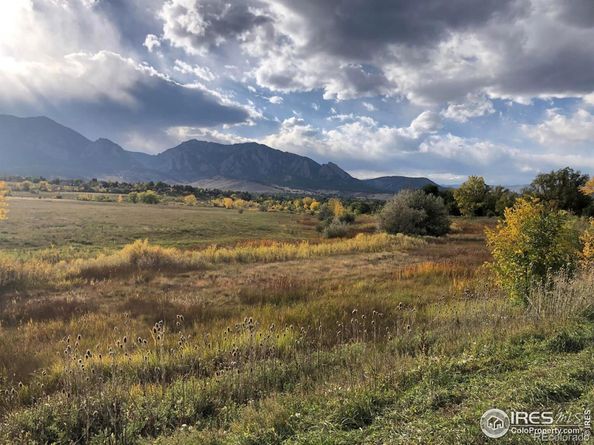 645 Manhattan Place 304, Boulder CO 80303