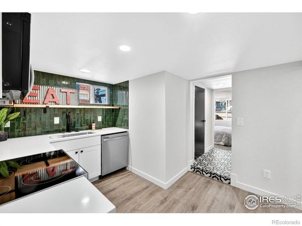 946 Pratt Street, Longmont CO 80501