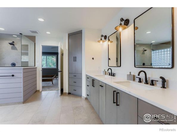 2020 Creekside Drive, Longmont CO 80504