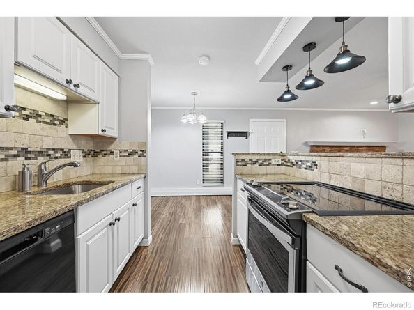 2800 Kalmia Avenue 214, Boulder CO 80301