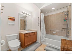 804 Summer Hawk Drive 1304, Longmont CO 80504