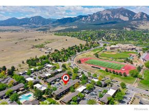 1466 Greenbriar Boulevard, Boulder CO 80305