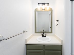 4501 S Crystal Way E301, Aurora CO 80015