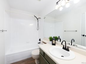 4501 S Crystal Way E301, Aurora CO 80015