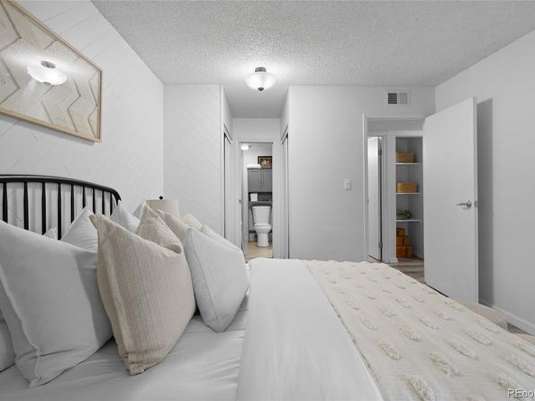 14934 E Hampden Circle 8, Aurora CO 80014