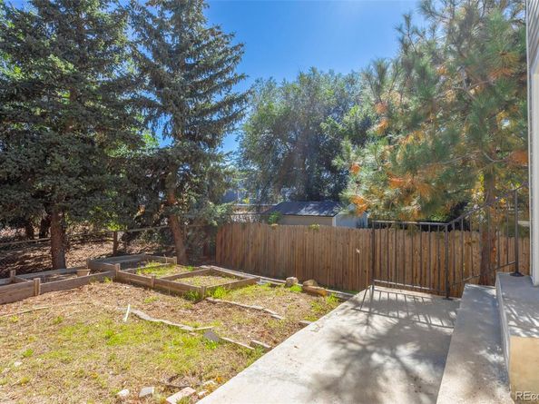 380 County Road, Louisville CO 80027