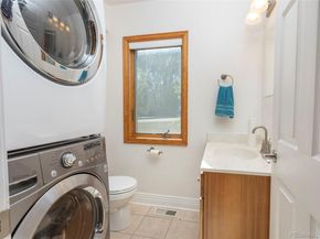 380 County Road, Louisville CO 80027