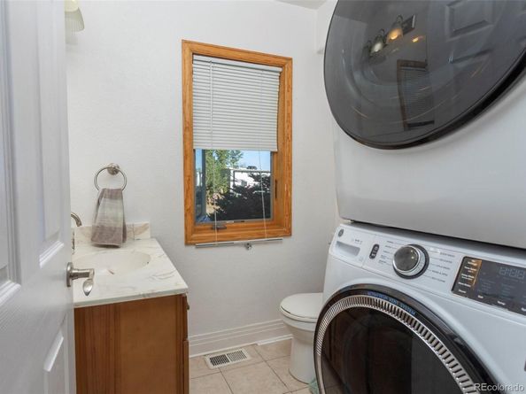 380 County Road, Louisville CO 80027