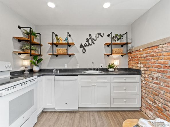 3055 W 55th Avenue, Denver CO 80221