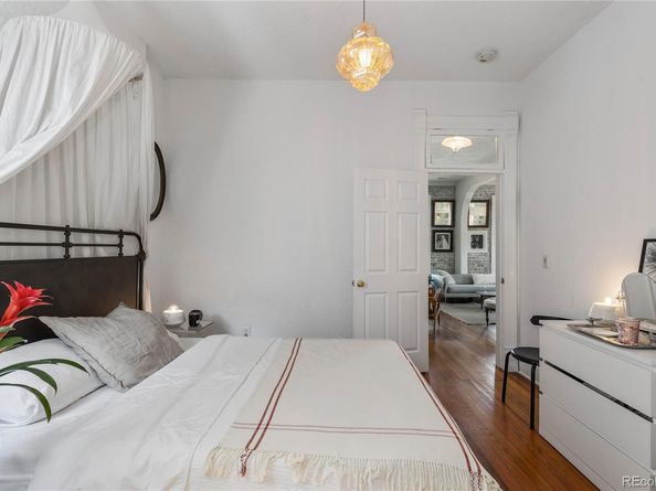 1942 W 33rd Avenue, Denver CO 80211