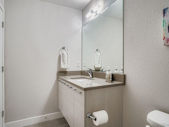 5537 W 11th Place, Lakewood CO 80214