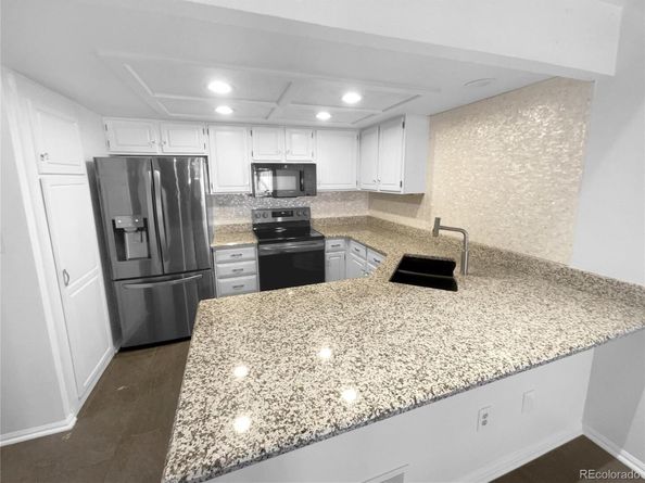 2685 S Dayton Way 326, Denver CO 80231