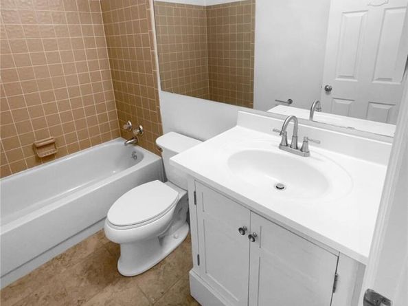 2685 S Dayton Way 326, Denver CO 80231