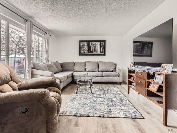 147 Dawson Place, Longmont CO 80504