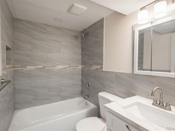 1961 Danube Way, Aurora CO 80011