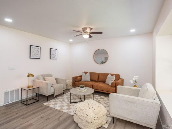 1961 Danube Way, Aurora CO 80011