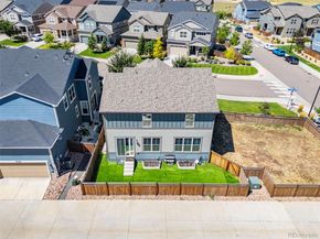 8208 S Trails Edge Way, Centennial CO 80112