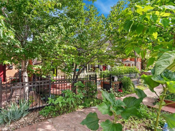 3313 Curtis Street, Denver CO 80205