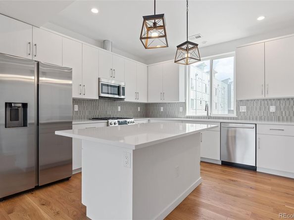 8711 E Hampden Avenue 22, Denver CO 80231