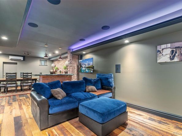 2721 Curtis Street, Denver CO 80205