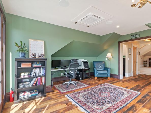2721 Curtis Street, Denver CO 80205