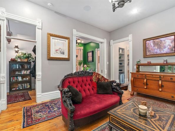 2721 Curtis Street, Denver CO 80205