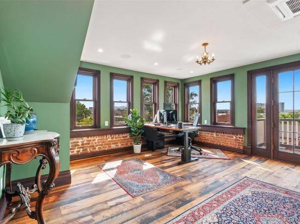 2721 Curtis Street, Denver CO 80205