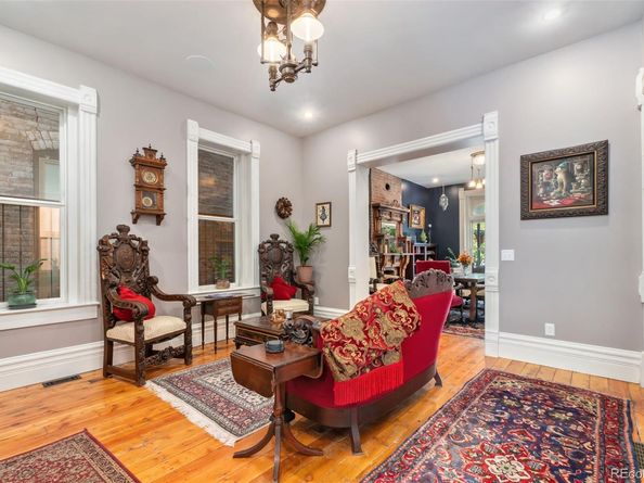 2721 Curtis Street, Denver CO 80205