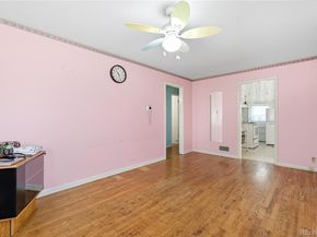 Undisclosed Address #2999922, Aurora CO 80010