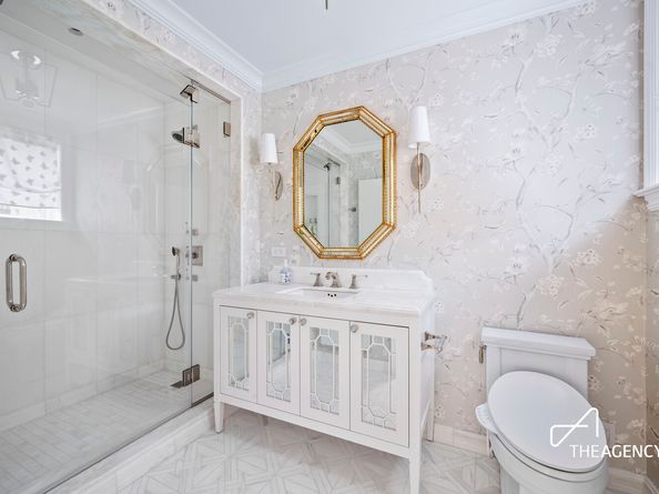 350 East 57th Street 15B, New York NY 10022