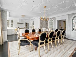 350 East 57th Street 15B, New York NY 10022