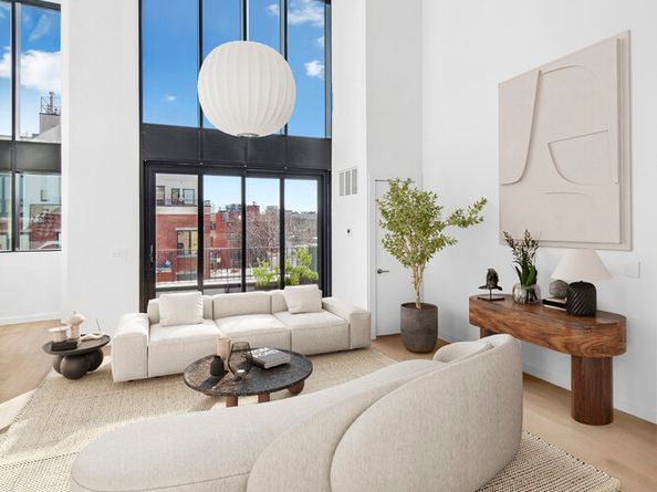 205 Java Street PNTHSE, Brooklyn NY 11222