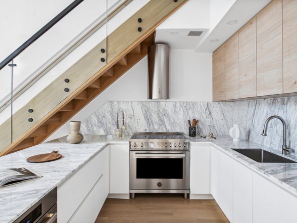 205 Java Street PNTHSE, Brooklyn NY 11222