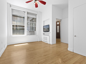 35 East 12th Street 2AB, New York NY 10003