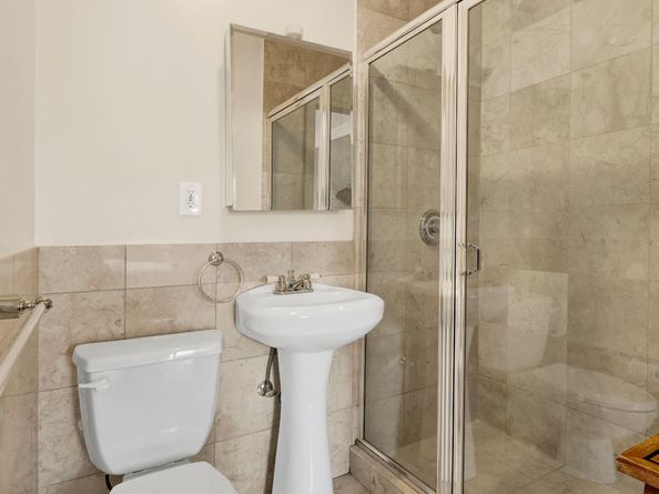 36 Russell Street 22, Brooklyn NY 11222