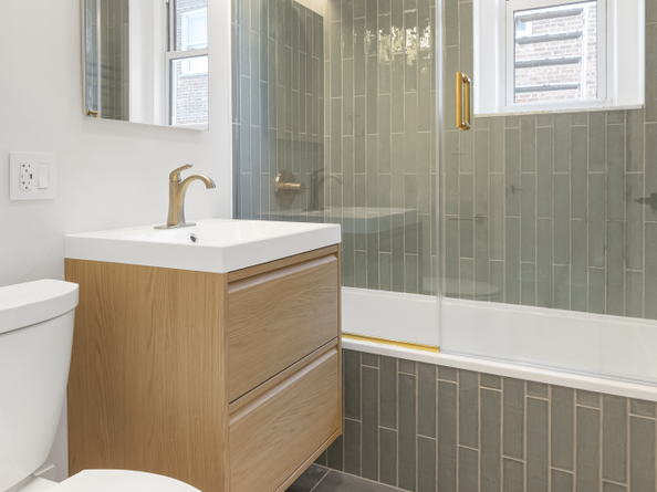 140 East 2nd Street 5D, Brooklyn NY 11218