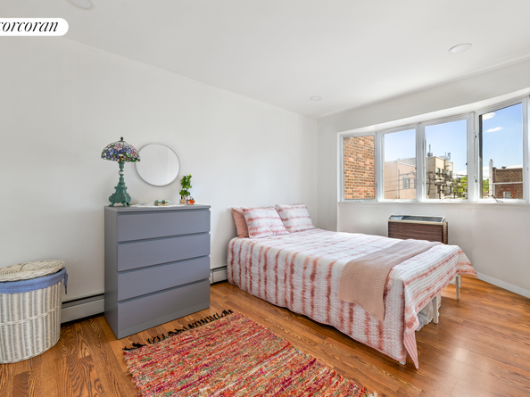 46-12 161st Street 3B, Queens NY 11358