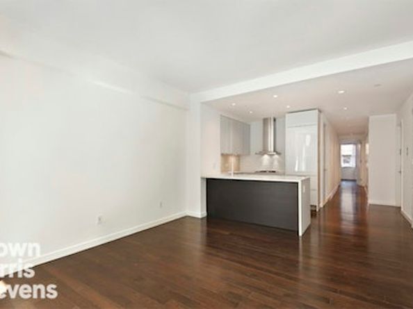 27 West 19th Street 7, New York NY 10011