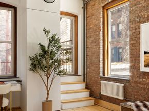 25 East 4th Street 2, New York NY 10003