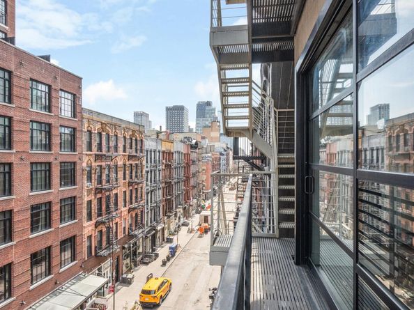 179 Ludlow Street 5, New York NY 10002