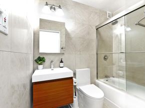 220 East 65th Street 23J, New York NY 10065